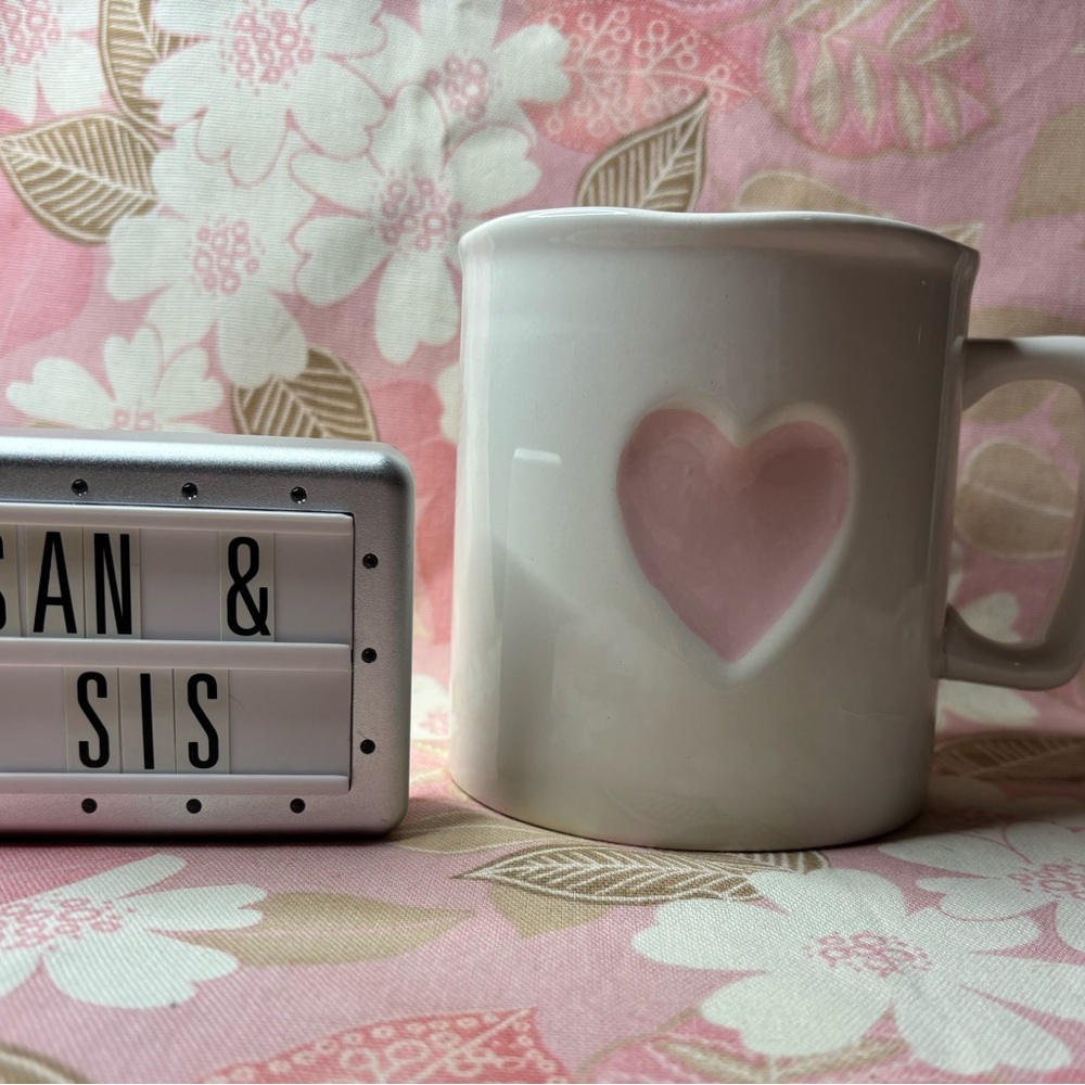 Envogue White Mug with Pink Accents